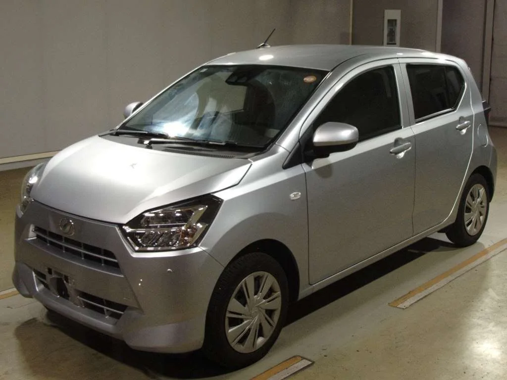 Daihatsu Mira e:S LA350S 2021